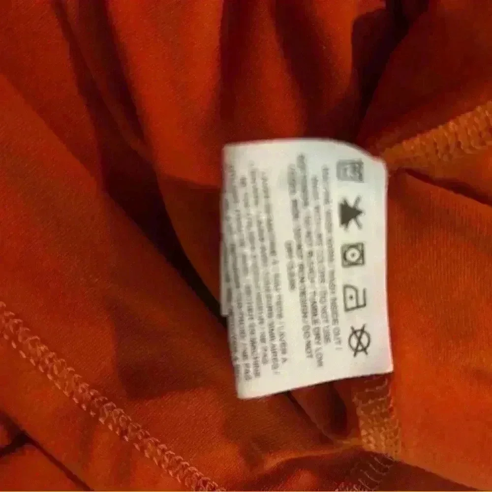 Nike Women’s Runner by Jacket. Medium. Orange. Dri-Fit. Preowned.